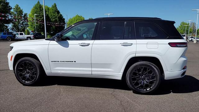 new 2025 Jeep Grand Cherokee car, priced at $61,999