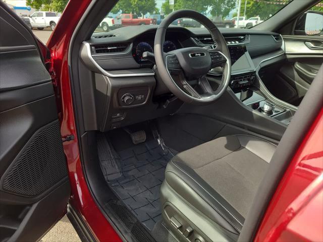 new 2025 Jeep Grand Cherokee L car, priced at $46,212