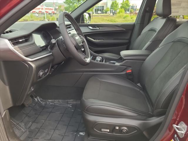 new 2025 Jeep Grand Cherokee L car, priced at $46,212