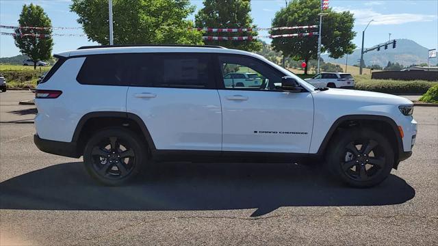 new 2025 Jeep Grand Cherokee L car, priced at $45,617