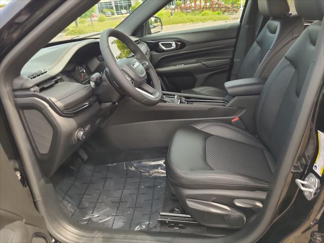 new 2025 Jeep Compass car, priced at $26,499