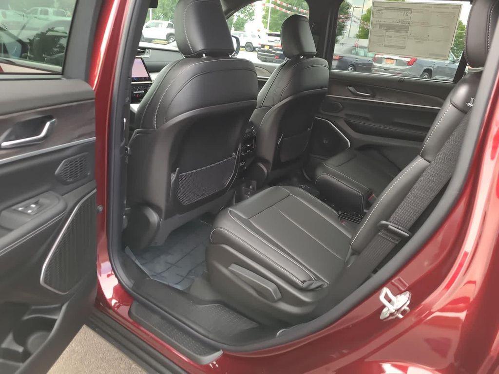 new 2025 Jeep Grand Cherokee L car, priced at $49,999