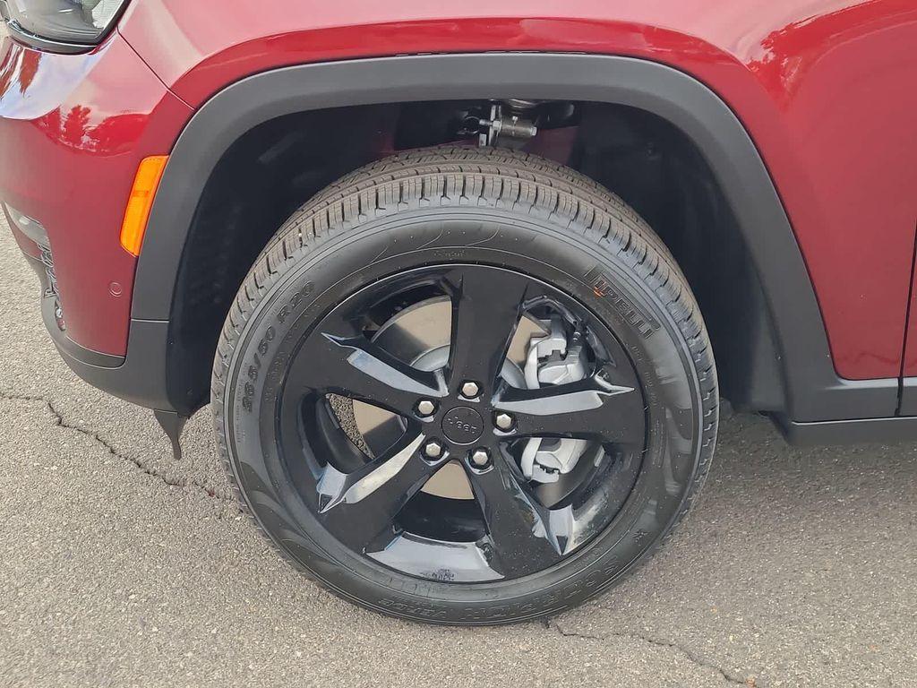new 2025 Jeep Grand Cherokee L car, priced at $49,999