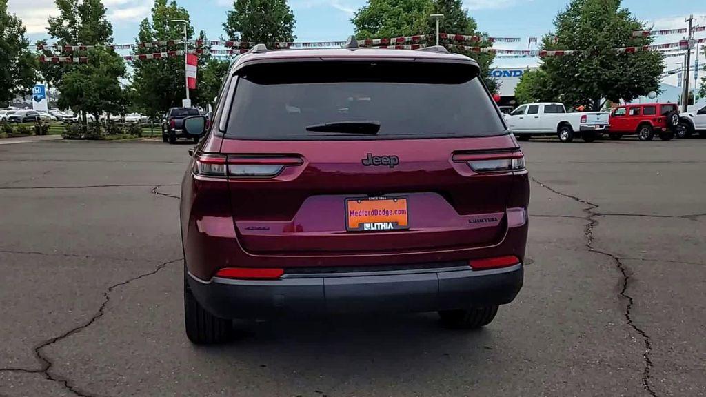 new 2025 Jeep Grand Cherokee L car, priced at $49,999