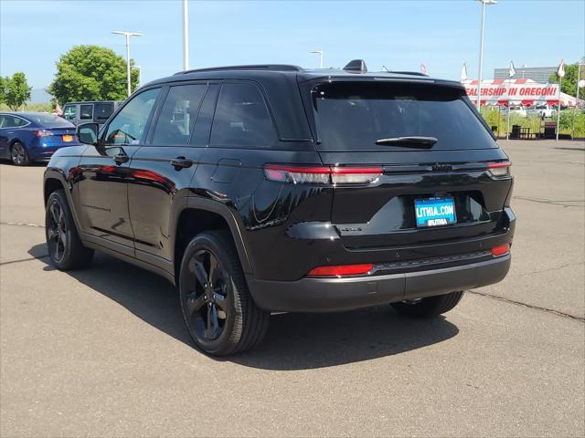 new 2025 Jeep Grand Cherokee car, priced at $39,999