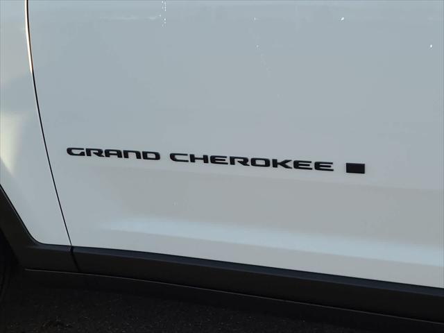 new 2025 Jeep Grand Cherokee L car, priced at $50,000