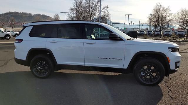 new 2025 Jeep Grand Cherokee L car, priced at $50,000