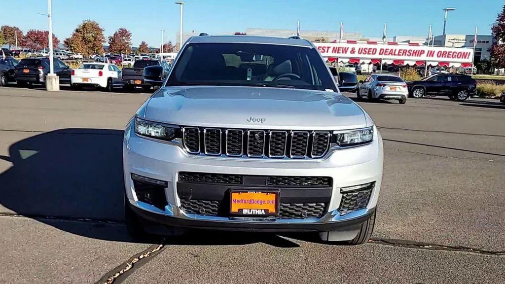 used 2024 Jeep Grand Cherokee L car, priced at $35,798