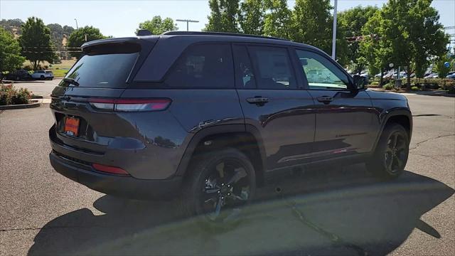new 2025 Jeep Grand Cherokee car, priced at $44,350