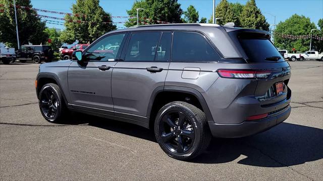 new 2025 Jeep Grand Cherokee car, priced at $44,350