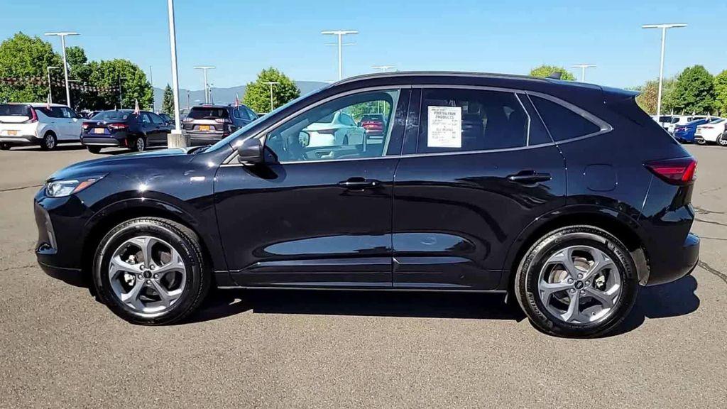 used 2023 Ford Escape car, priced at $29,498