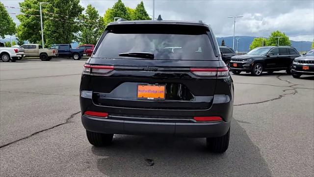 new 2024 Jeep Grand Cherokee car, priced at $40,999