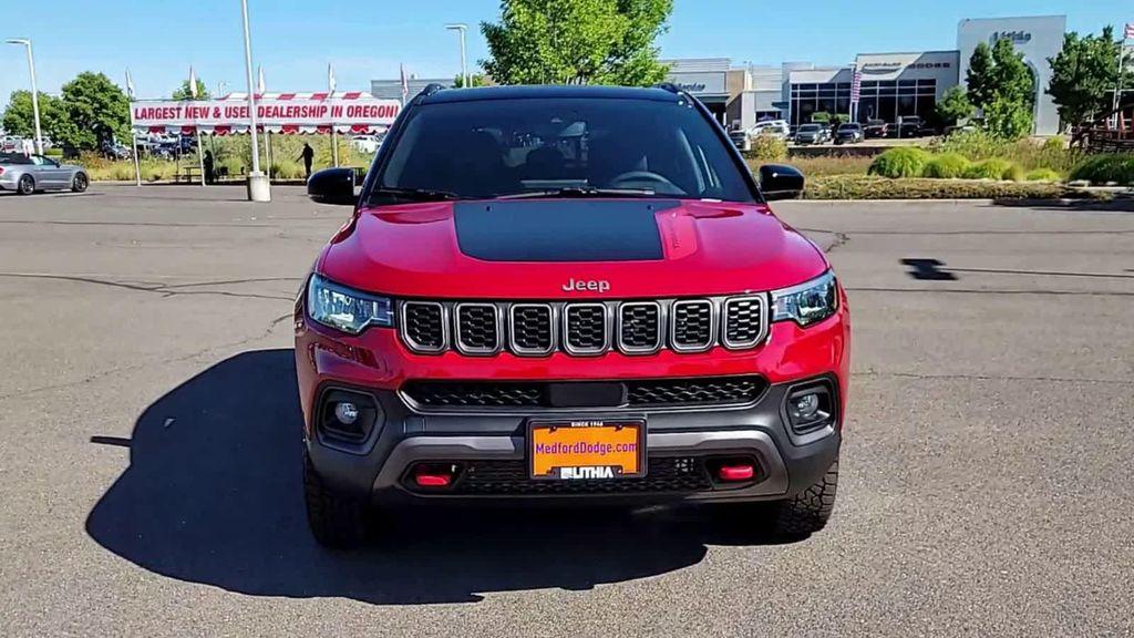 new 2025 Jeep Compass car, priced at $35,999