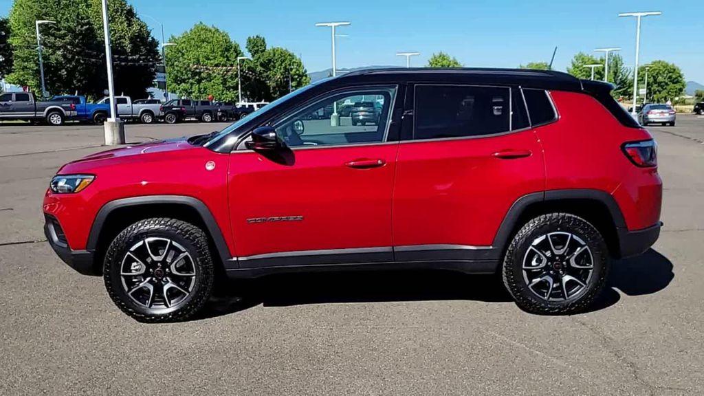 new 2025 Jeep Compass car, priced at $35,999