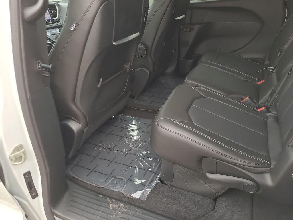 new 2026 Chrysler Pacifica car, priced at $52,355