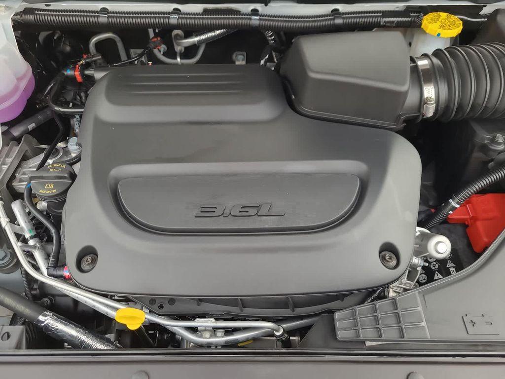 new 2026 Chrysler Pacifica car, priced at $52,355