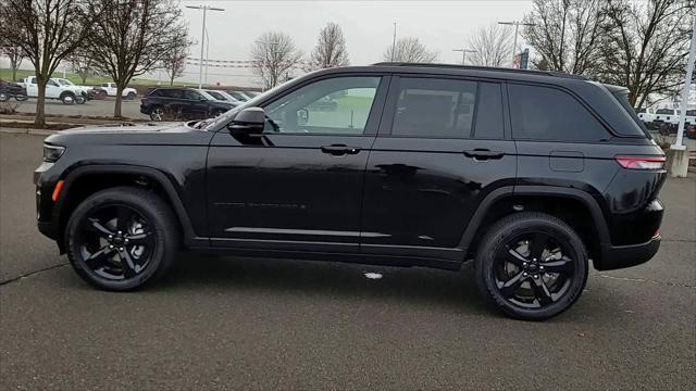 new 2025 Jeep Grand Cherokee car, priced at $40,999