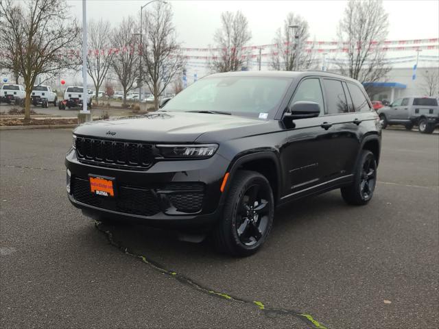 new 2025 Jeep Grand Cherokee car, priced at $40,999