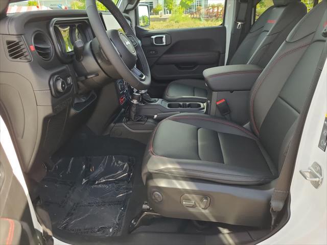 new 2025 Jeep Wrangler car, priced at $56,367