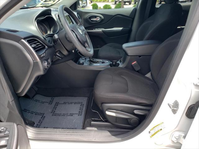 used 2019 Jeep Cherokee car, priced at $15,498