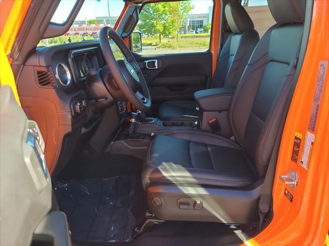 new 2025 Jeep Gladiator car, priced at $51,052