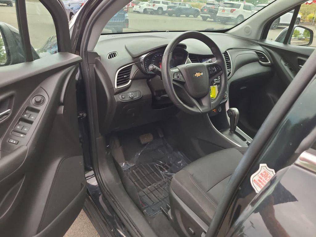 used 2020 Chevrolet Trax car, priced at $10,998