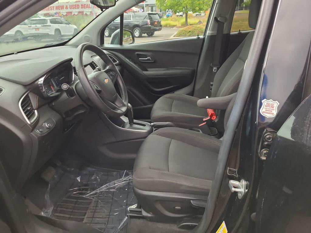 used 2020 Chevrolet Trax car, priced at $10,998