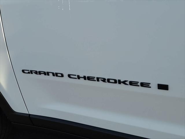 new 2025 Jeep Grand Cherokee L car, priced at $50,000