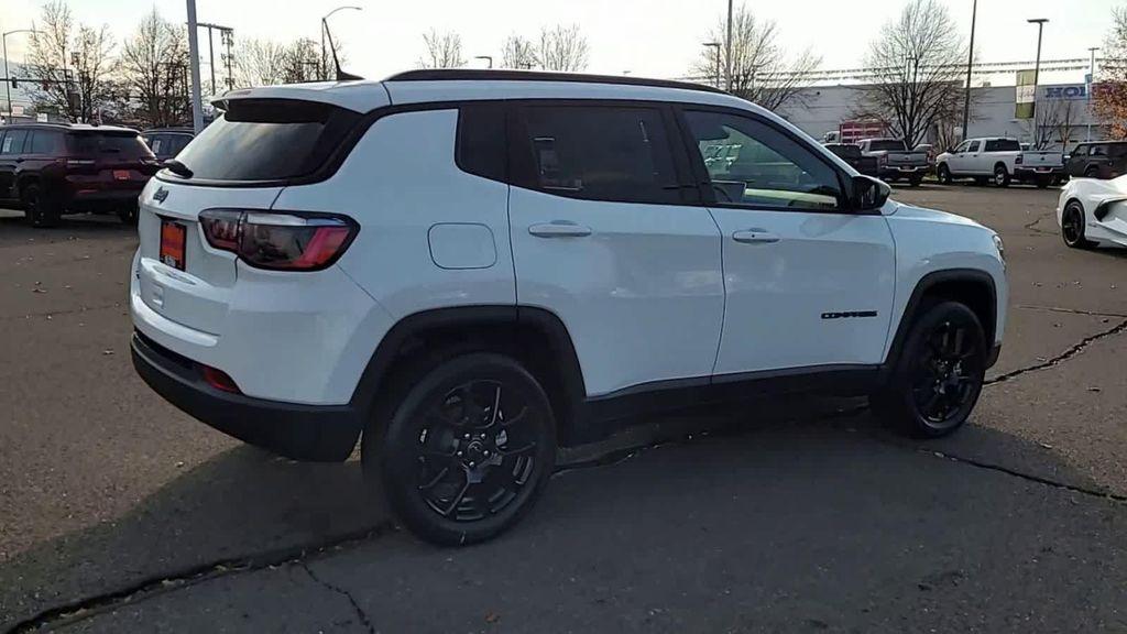 new 2026 Jeep Compass car, priced at $31,985