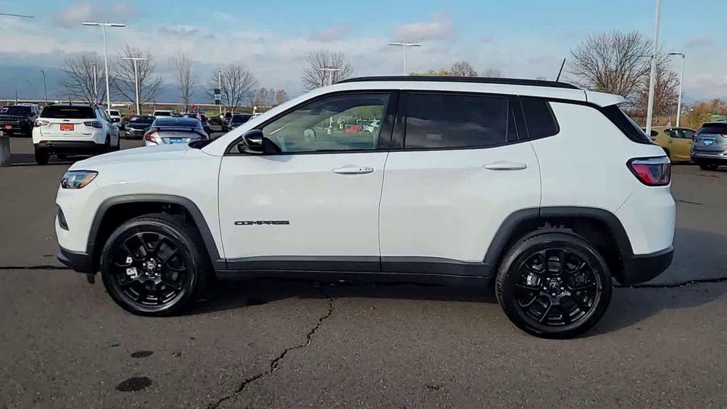 new 2026 Jeep Compass car, priced at $31,985