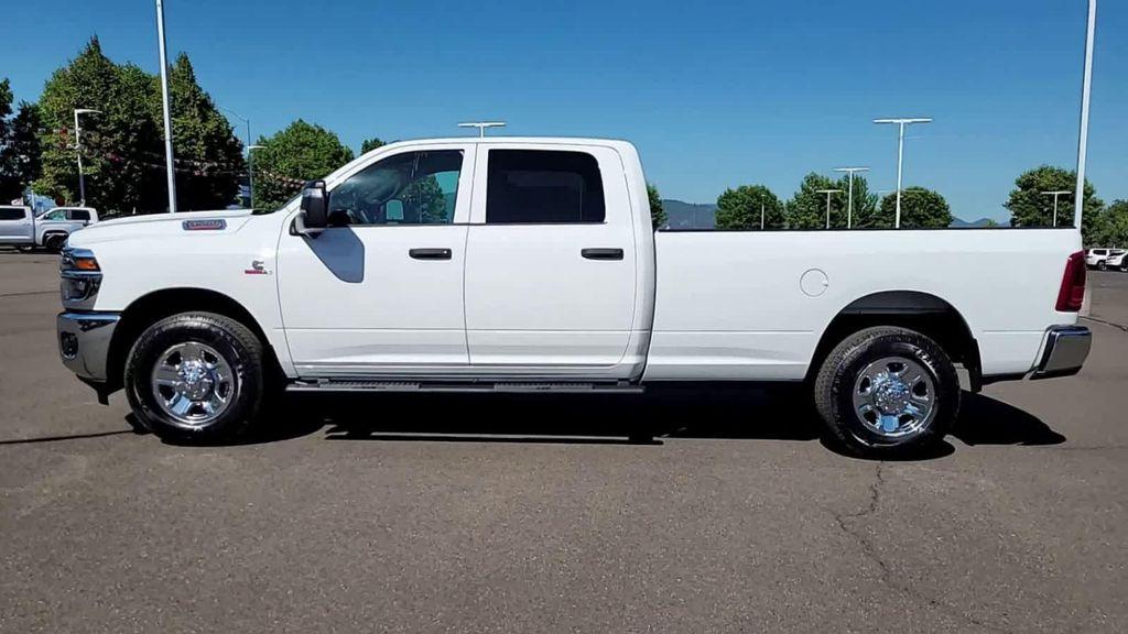 new 2025 Ram 3500 car, priced at $59,999