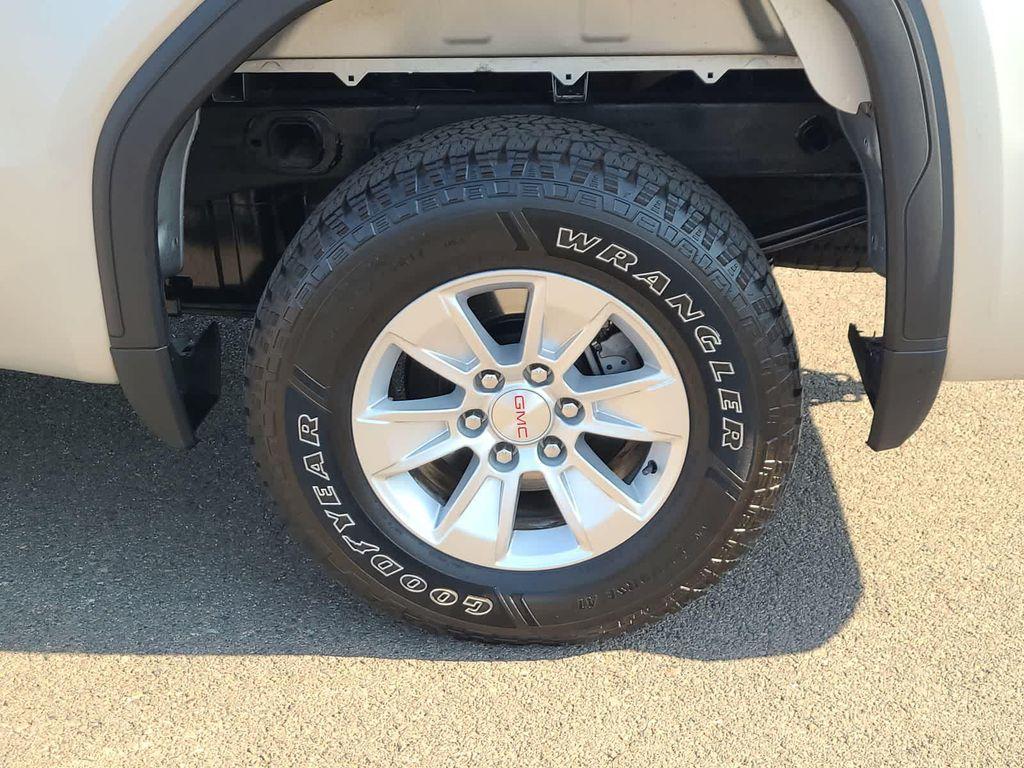 used 2022 GMC Sierra 1500 car, priced at $20,998