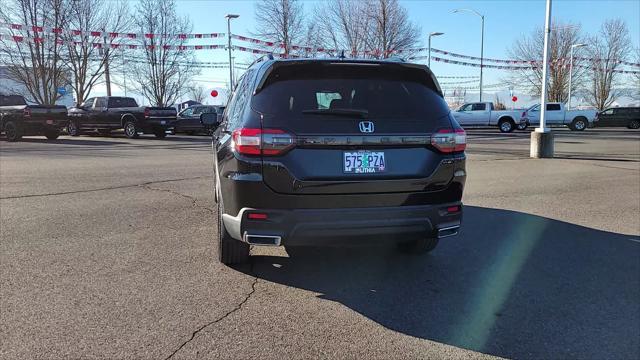 used 2025 Honda Pilot car, priced at $48,998