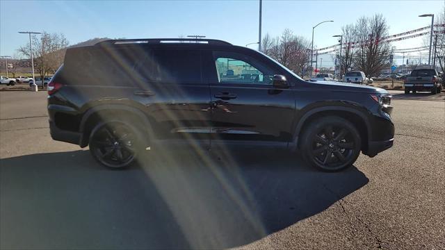 used 2025 Honda Pilot car, priced at $48,998