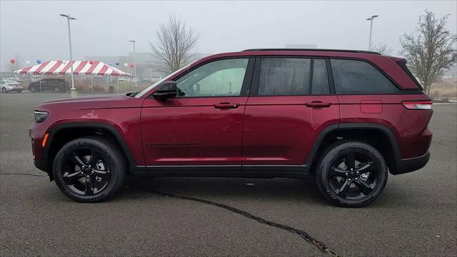 new 2025 Jeep Grand Cherokee car, priced at $39,999