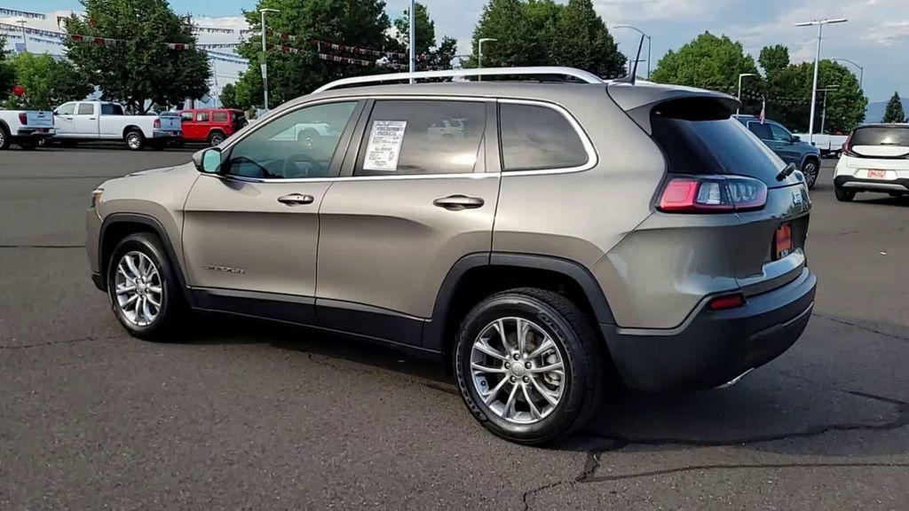 used 2021 Jeep Cherokee car, priced at $26,998