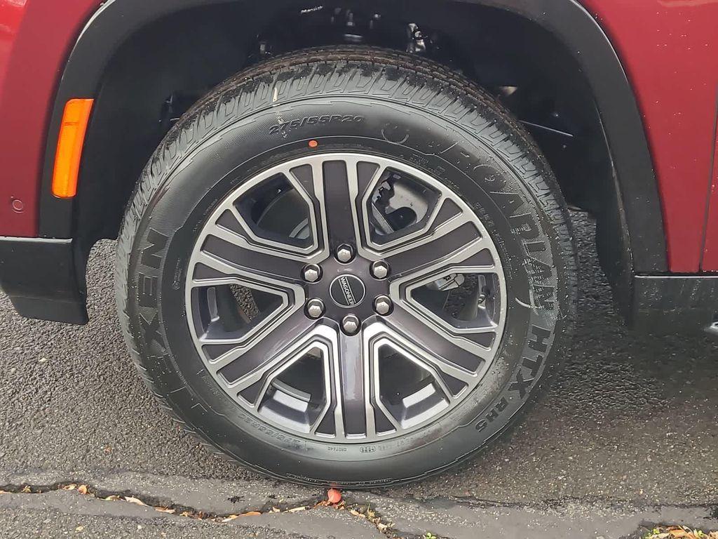 new 2025 Jeep Wagoneer car, priced at $60,999