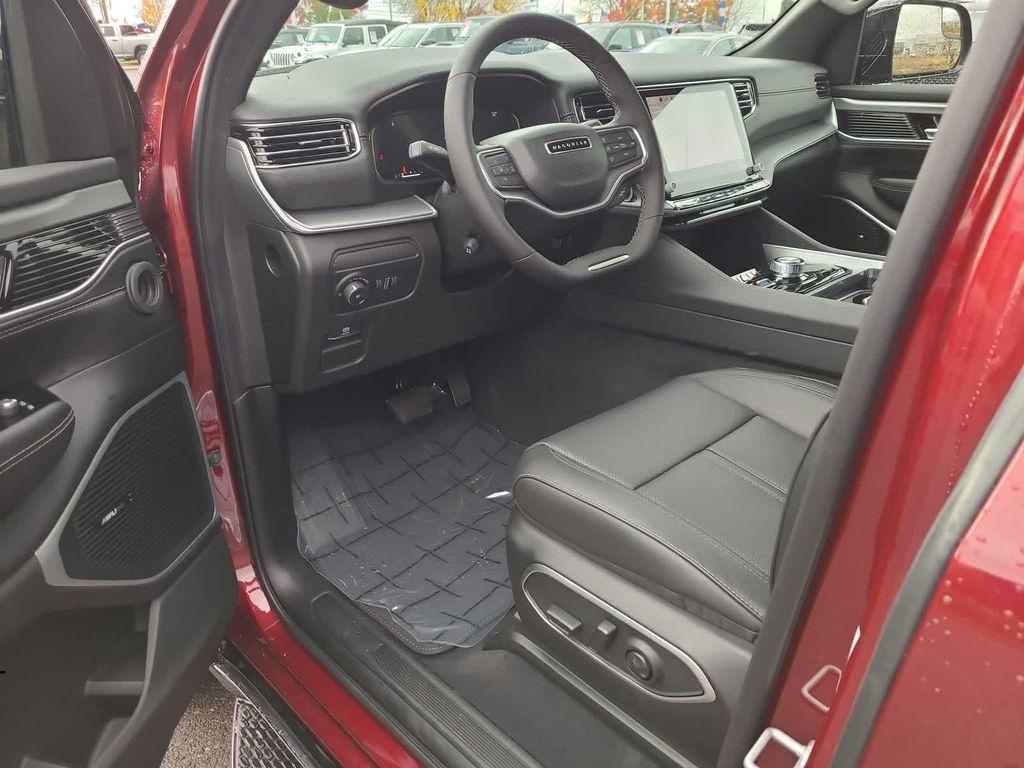 new 2025 Jeep Wagoneer car, priced at $60,999