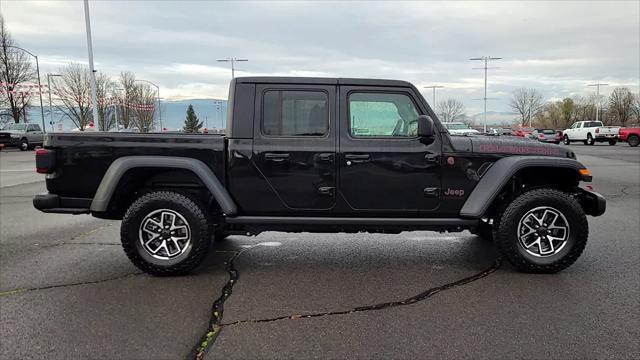 new 2024 Jeep Gladiator car, priced at $57,372