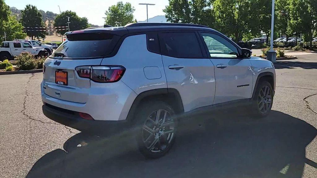 new 2025 Jeep Compass car, priced at $33,999