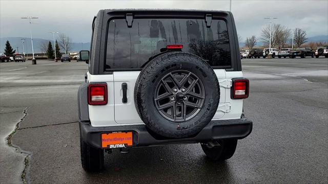 new 2025 Jeep Wrangler car, priced at $39,999