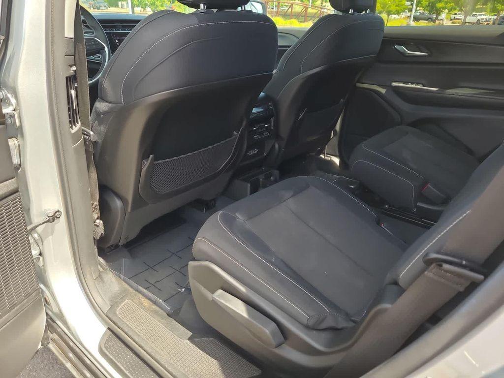 used 2023 Jeep Grand Cherokee L car, priced at $29,248