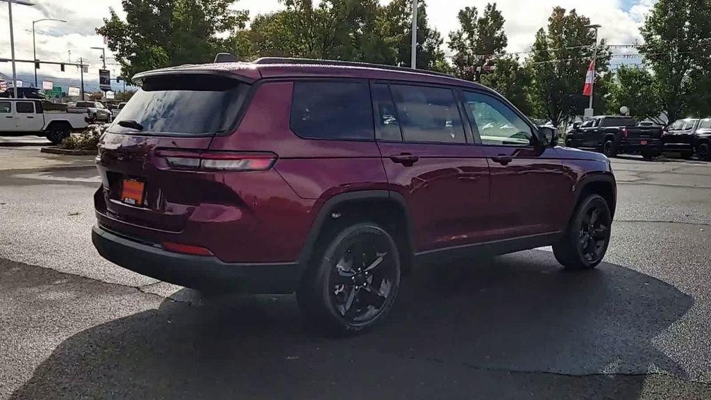 new 2025 Jeep Grand Cherokee L car, priced at $42,999