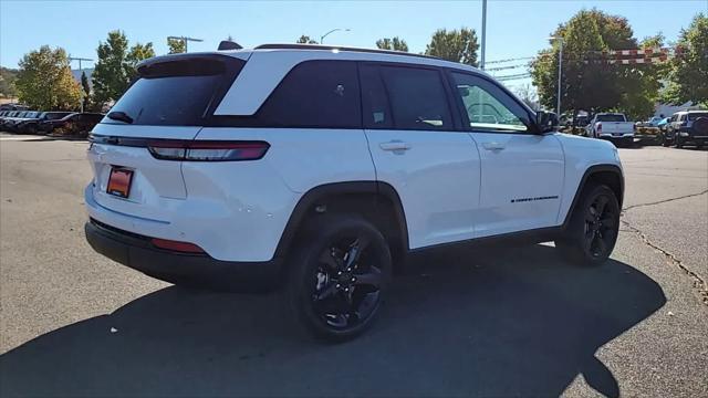 new 2024 Jeep Grand Cherokee car, priced at $49,575