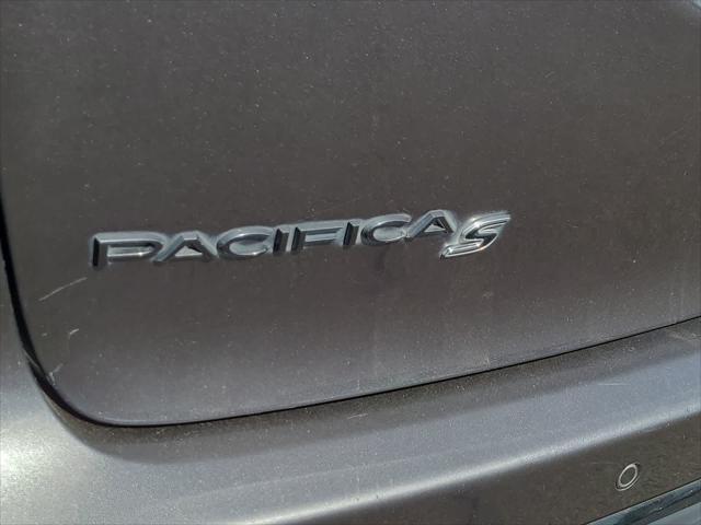used 2020 Chrysler Pacifica car, priced at $28,998