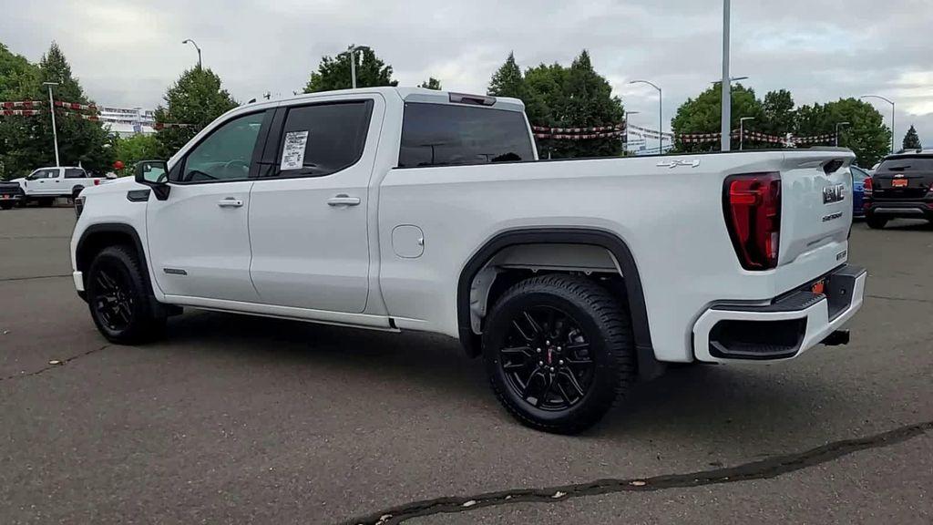 used 2023 GMC Sierra 1500 car, priced at $41,998