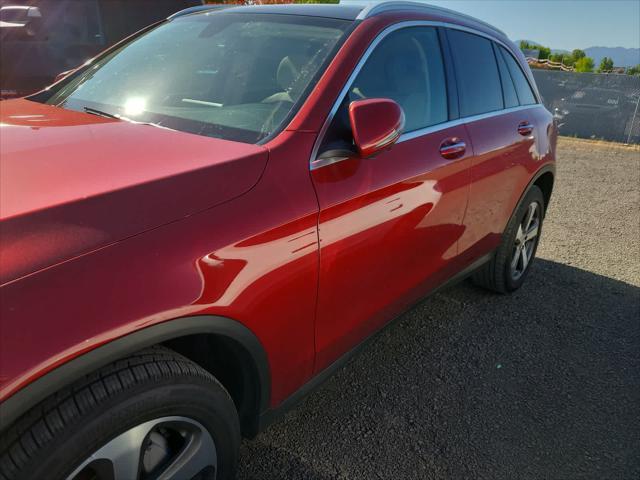 used 2021 Mercedes-Benz GLC 300 car, priced at $29,998