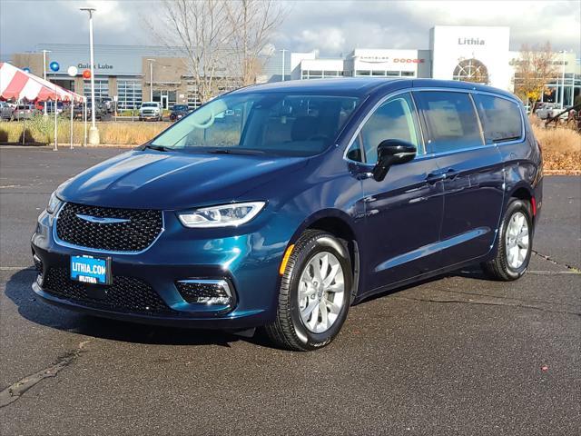 new 2024 Chrysler Pacifica car, priced at $40,612