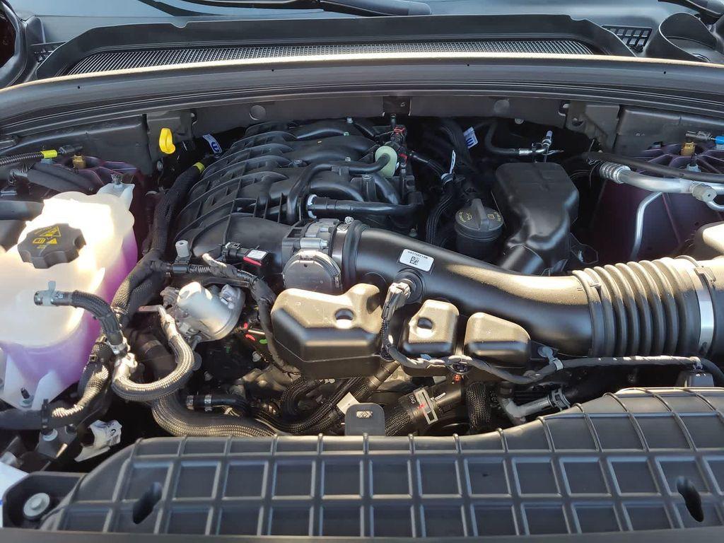 new 2025 Jeep Grand Cherokee car, priced at $61,999