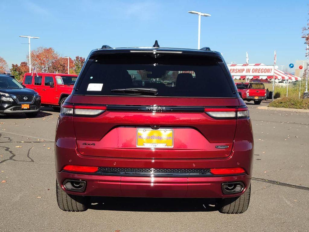 new 2025 Jeep Grand Cherokee car, priced at $61,999
